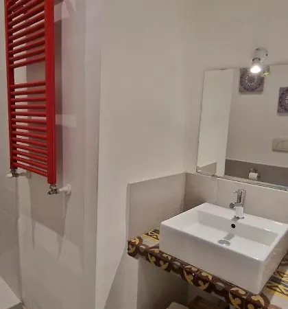 Palermo Rooms 3*