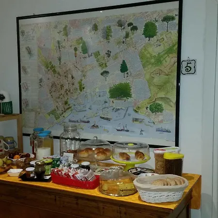 Palermo Rooms Bed & Breakfast 3*